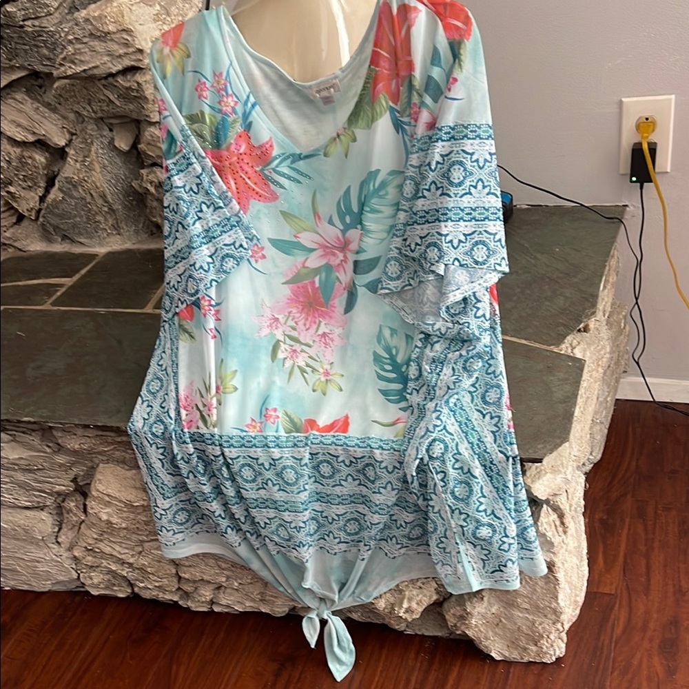 Floral and Geometric Print Tunic